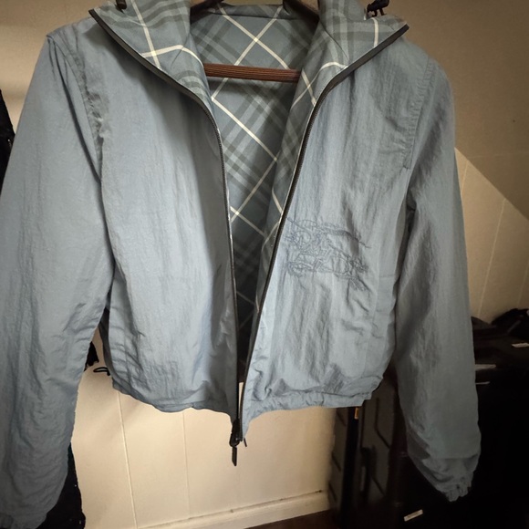 Cropped Reversible Check Jacket - Picture 11 of 16